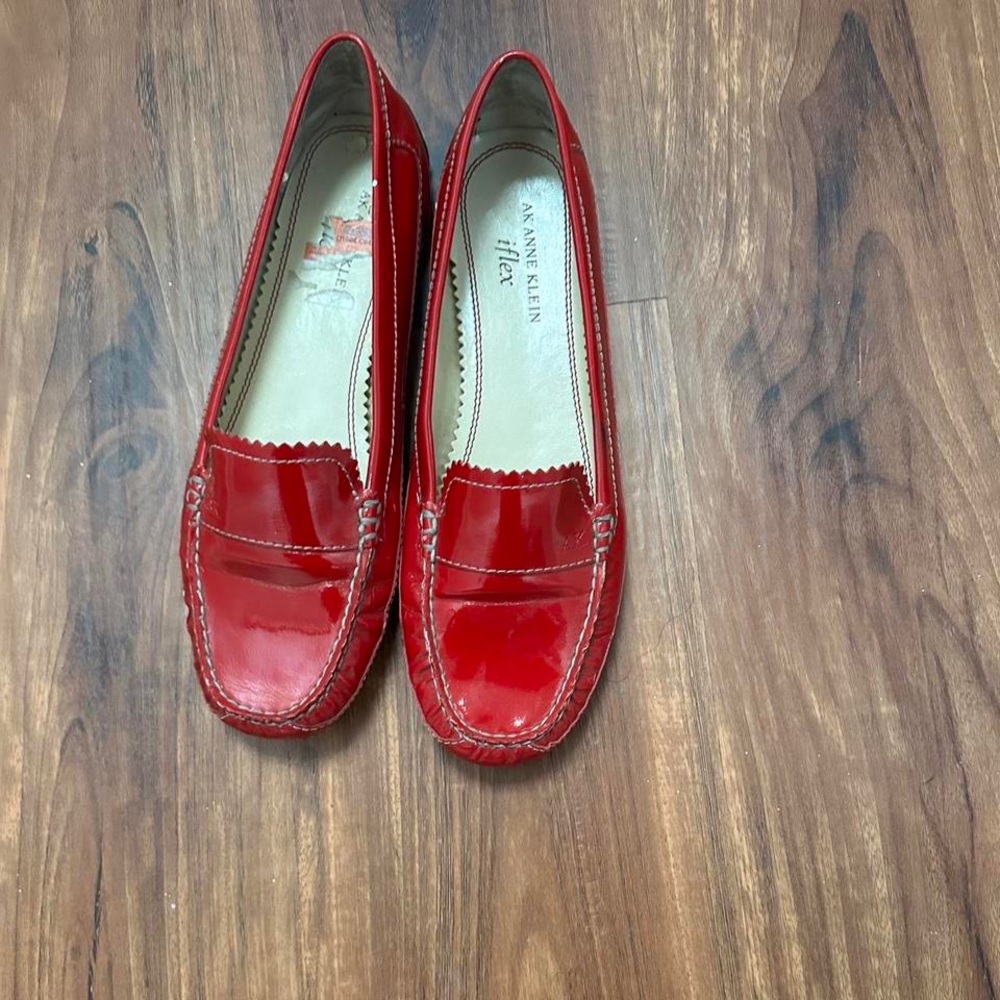 anne klein red patent leather vintage moccasins